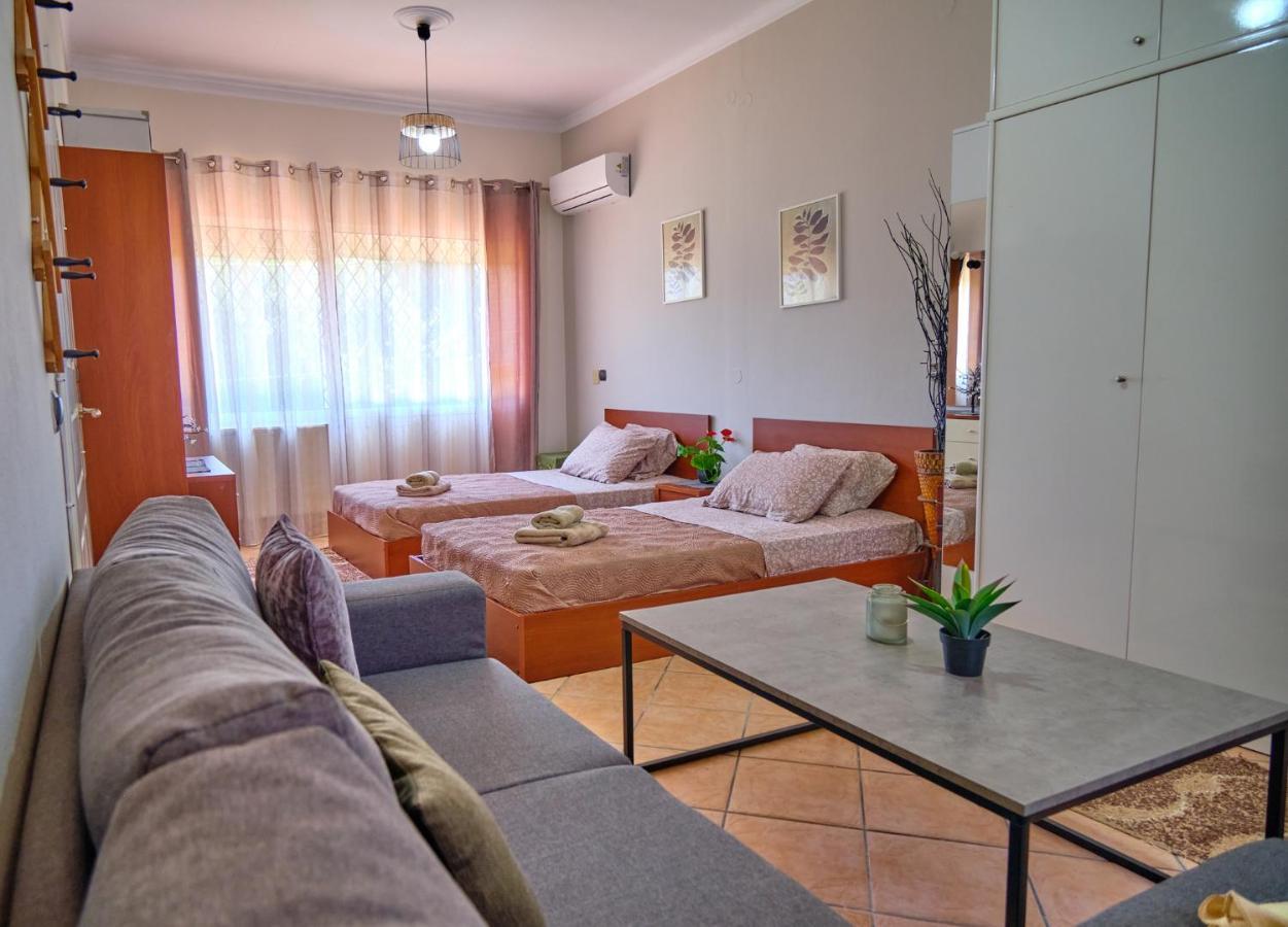 Noufris House Roda  Esterno foto