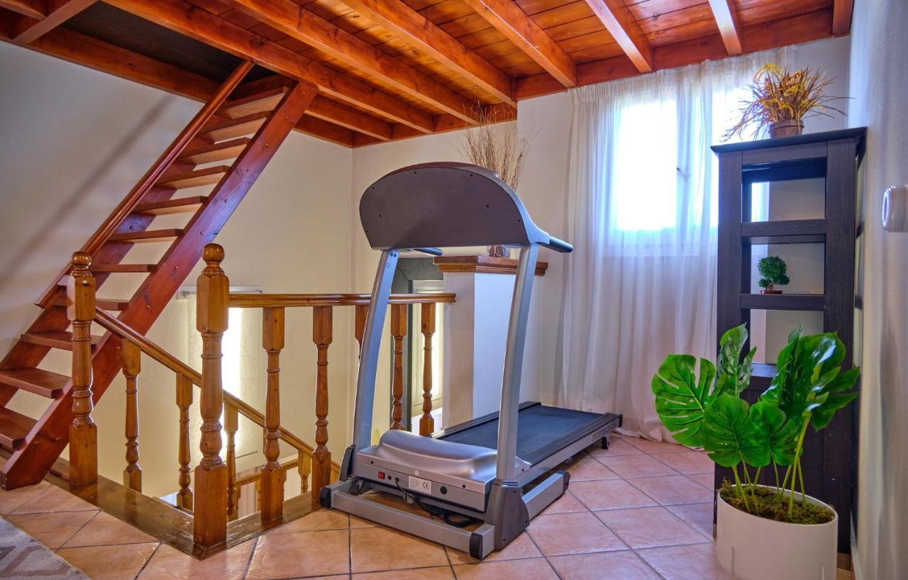 Noufris House Roda  Esterno foto